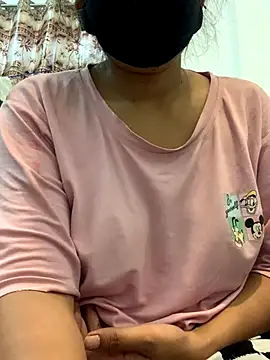 misharani00 online show from November 3, 1:40 am