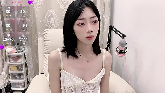 tuantuanle online show from March 13, 11:17 am