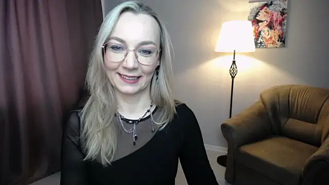 Ava Elior online show from February 9, 11:25 am