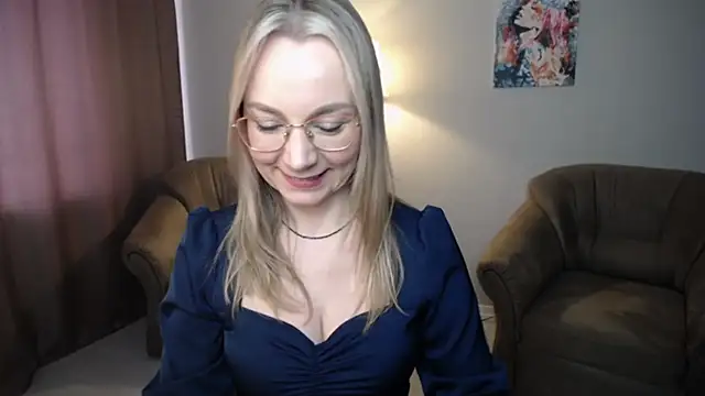 Ava Elior online show from May 15, 11:17 am