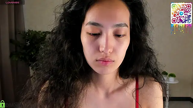 FlirtyAura online show from May 6, 3:46 am