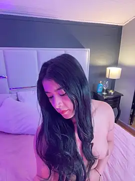 Snapshot of BellaFernandez__ chatting on October 16, 11:55 am BellaFernandez online show from October 16, 11:55 am