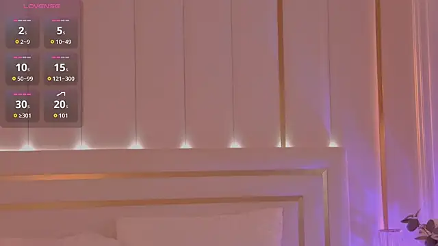 Snapshot of AriellaMelo chatting on September 19, 6:04 am AriellaMelo online show from September 19, 6:04 am