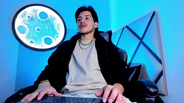 nathan-ferrara online show from September 12, 8:42 pm