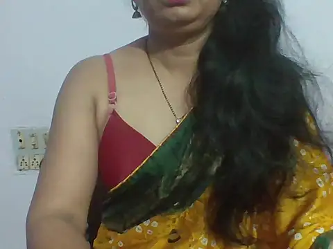 Snapshot of Marathi_q4een01 chatting on July 8, 3:55 am Marathi q4een01 online show from July 8, 3:55 am