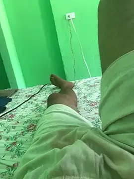 Snapshot of jhinsilva23 chatting on November 2, 4:42 pm jhinsilva23 online show from November 2, 4:42 pm