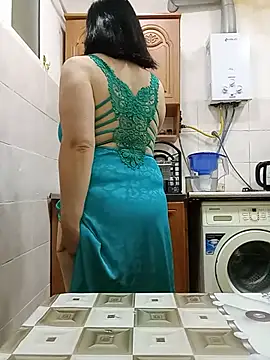 Snapshot of Saidka_kis chatting on June 23, 7:45 pm Saidka kis online show from June 23, 7:45 pm