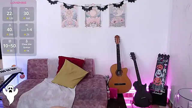 Susanahendrix online show from October 10, 7:46 pm