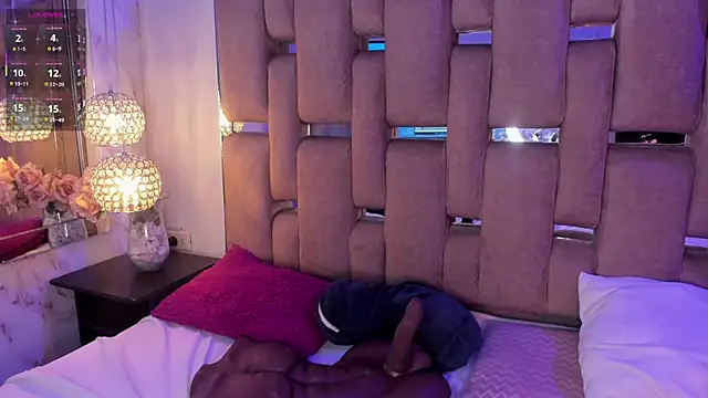 Snapshot of KateLee chatting on March 22, 4:49 am KateLee online show from March 22, 4:49 am