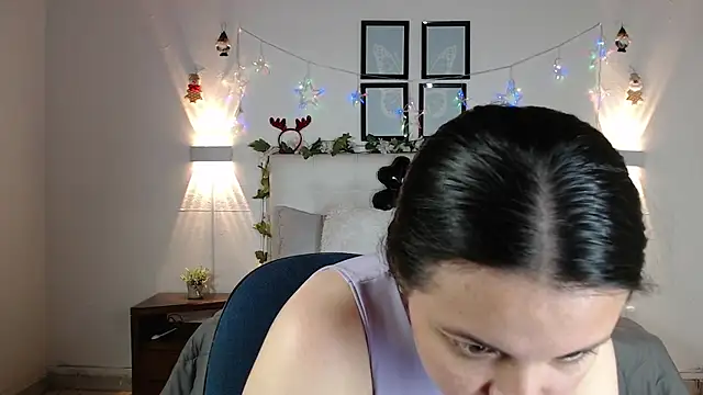 Megan 05  online show from January 7, 2:41 pm