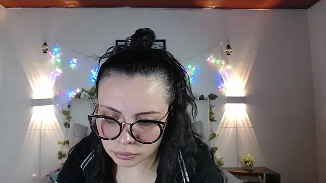 Megan 05  online show from May 6, 6:57 pm
