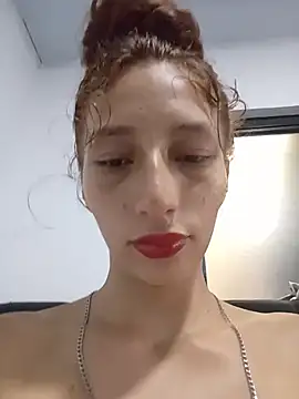 amelie sex online show from May 21, 7:43 pm