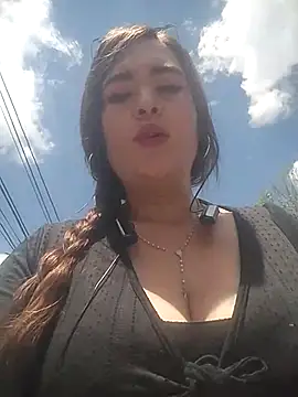 miss berlyn online show from March 19, 6:12 pm