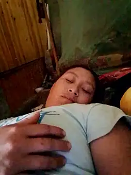 Snapshot of sasu62 chatting on March 29, 5:18 am sasu62 online show from March 29, 5:18 am