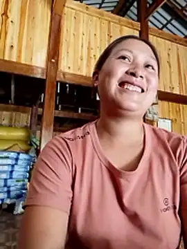 Snapshot of sasu62 chatting on March 30, 8:15 am sasu62 online show from March 30, 8:15 am