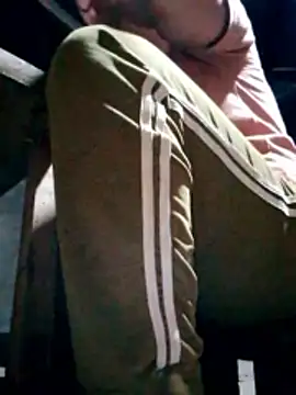 Snapshot of sasu62 chatting on March 31, 12:16 pm sasu62 online show from March 31, 12:16 pm