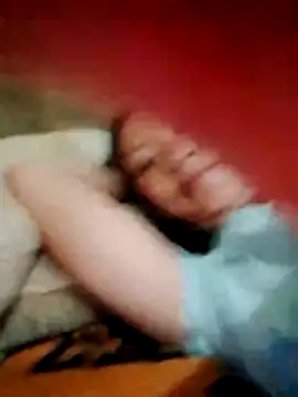 Snapshot of sasu62 chatting on April 1, 1:41 pm sasu62 online show from April 1, 1:41 pm