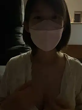 Snapshot of usako_2025 chatting on October 30, 6:08 pm usako 2025 online show from October 30, 6:08 pm