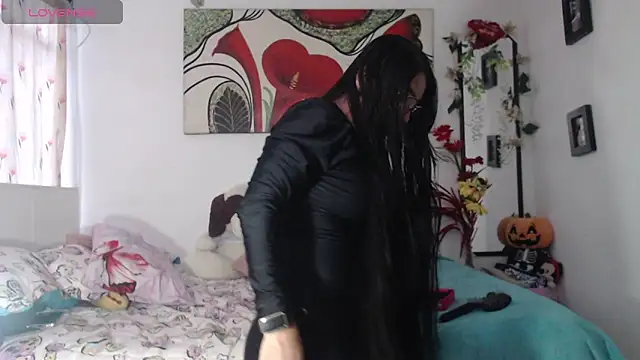 anii mantilla online show from February 11, 11:15 am