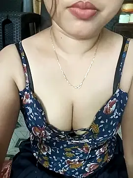 babyangela14 online show from September 18, 5:20 am