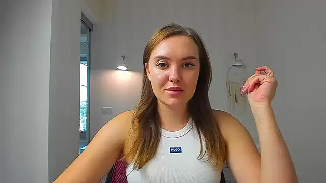 EmmaNorman online show from September 19, 2:29 pm