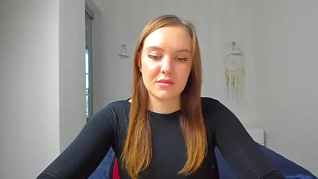 EmmaNorman online show from October 27, 2:10 pm