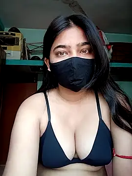 Snapshot of Snehabeauti chatting on March 3, 3:56 am Snehabeauti online show from March 3, 3:56 am