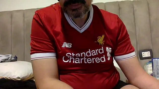 CaiBull online show from May 17, 6:26 pm