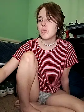 Snapshot of angelbliss10100 chatting on October 25, 3:40 pm angelbliss10100 online show from October 25, 3:40 pm