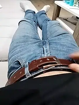 Pio185 online show from November 17, 8:58 pm