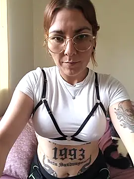 Snapshot of xjuanaxmaldadxxx chatting on November 20, 6:07 pm xjuanaxmaldadxxx online show from November 20, 6:07 pm