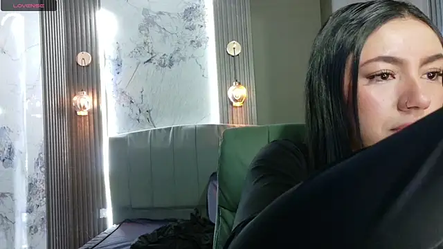 Megara 25 online show from September 25, 2:21 pm