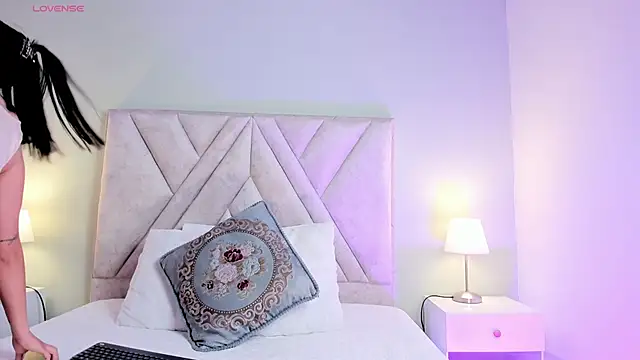 angelica cross  online show from September 19, 8:31 pm