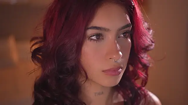 Snapshot of Carolart_ chatting on March 17, 9:18 pm Carolart online show from March 17, 9:18 pm