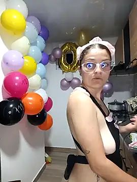 Snapshot of stivenlujan69 chatting on October 20, 3:07 am stivenlujan69 online show from October 20, 3:07 am