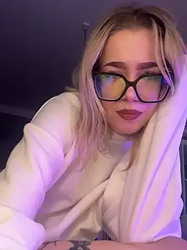 Snapshot of marnemzavar444 chatting on March 14, 12:39 am marnemzavar444 online show from March 14, 12:39 am