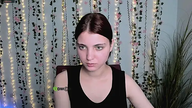 evelyn muse online show from September 14, 7:13 pm
