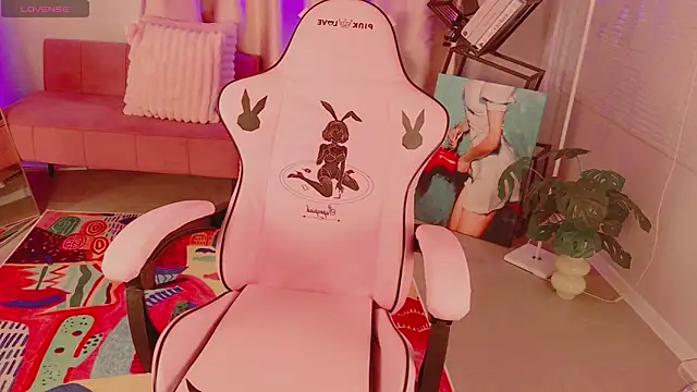 Moon  Bunny online show from June 21, 3:36 pm