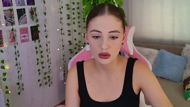 ViolaParkerss online show from September 25, 10:19 am