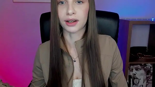 LuxMaya online show from November 28, 7:44 am