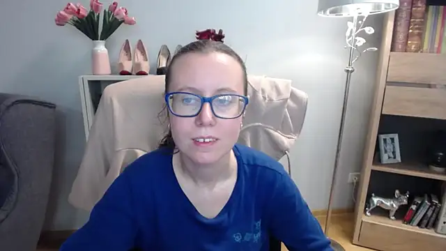 sweetxLizzy online show from December 2, 5:35 am