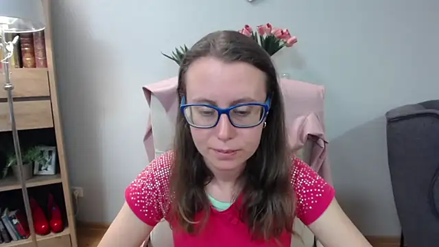 sweetxLizzy online show from May 4, 6:20 am