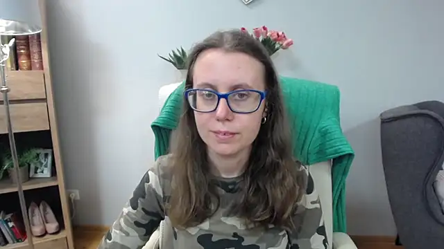 sweetxLizzy online show from May 13, 4:32 am