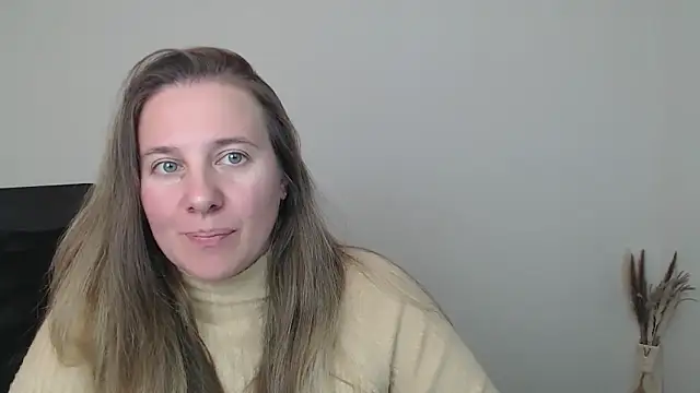 Darklure  online show from November 3, 2:07 pm