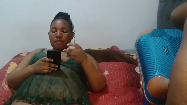 Mia-CharmsX online show from October 24, 5:09 pm