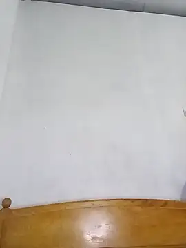 Slllll Couple00 online show from December 18, 1:06 pm