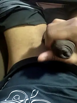 seilabr77 online show from December 19, 1:56 am
