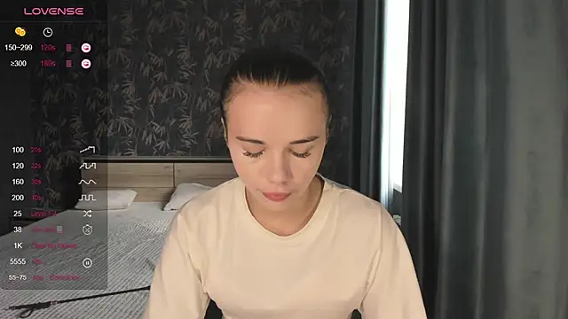 Snapshot of Kseni_a chatting on June 29, 12:38 pm Kseni a online show from June 29, 12:38 pm