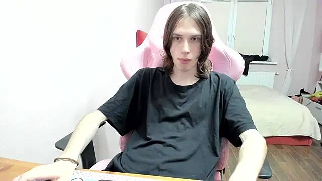 eleganc3 online show from October 13, 7:25 pm