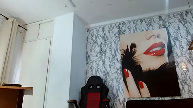 mariani smith online show from October 20, 12:05 pm